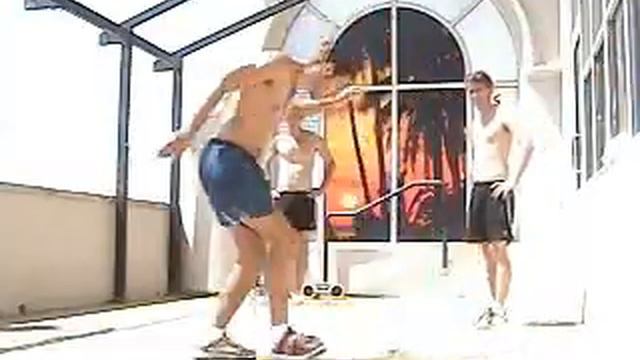 Footbag: 2003: Monsterhack ("Cali2") смотреть онлайн
