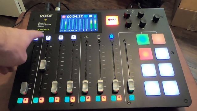 RODE Wireless Go on the RODECaster Pro смотреть онлайн