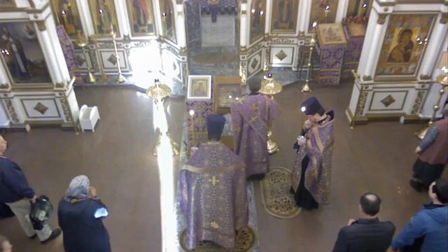 Запись трансляции Всенощного бдения из Храма Живоносный Источник в Бибиреве 4 апреля 2020 смотреть онлайн