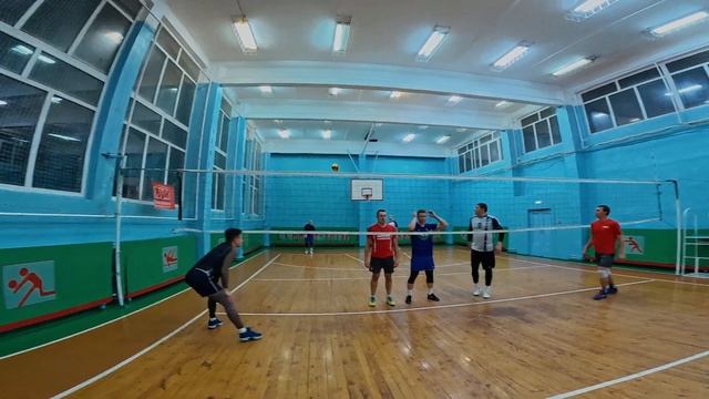 Волейбол от первого лица | Суета на площадке | Лучшие моменты тренировки #3 смотреть онлайн