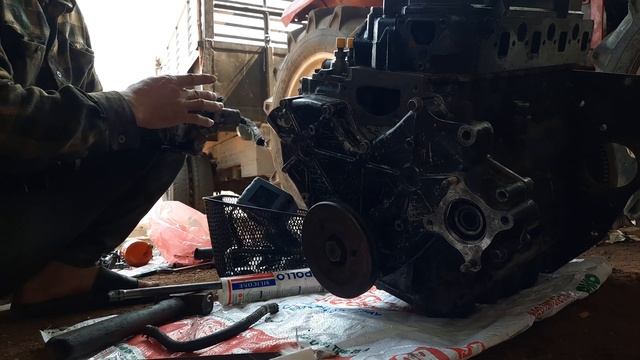 kubota engine rebuild part 1 смотреть онлайн
