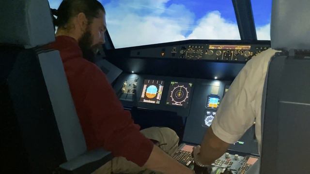 В гости в HappyPC | В первый раз в DreamAero смотреть онлайн