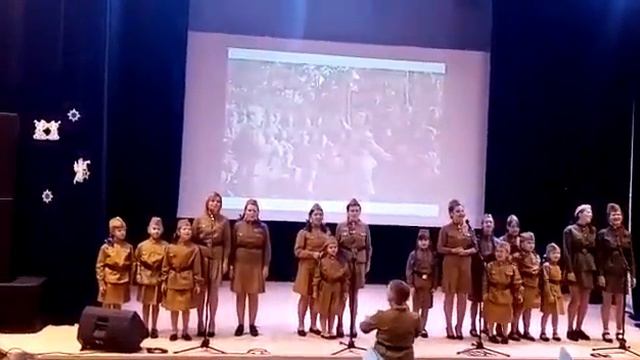 Смуглянка. Исполняет Игнатова Татьяна. Творческое объединение Яркая звезда. г. Гагарин смотреть онлайн