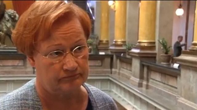 Halonen valmisteli Anton Salosen salakuljetusta смотреть онлайн