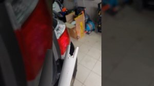 Замена лампы стопсигнала в Хайлендере 40