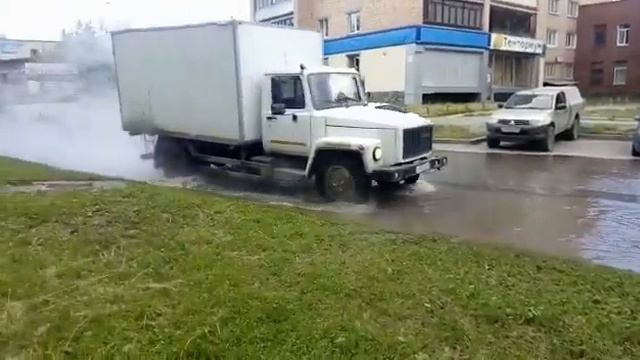На Белореченской разлилась горячая река смотреть онлайн