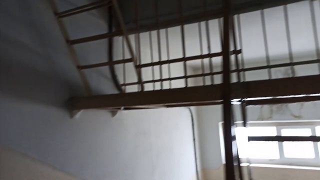 Пассажирский лифт КМЗ-(2009 г.в) в 9-этажке проекта 1-464Д-86 в мкр Молодёжный. смотреть онлайн