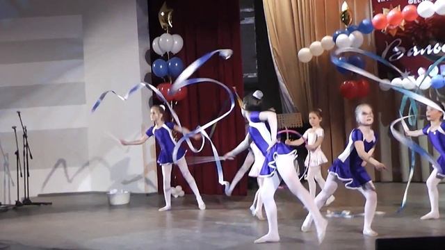 ОЛЕГ ПОПОВ , ЖЮРИ 8 го фестиваля детского творчества " ВАЛЬС ПОБЕДЫ" 2016 год апрель смотреть онлайн