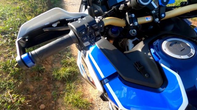 HONDA Africa Twin 1100 Adventure Sports DCT смотреть онлайн