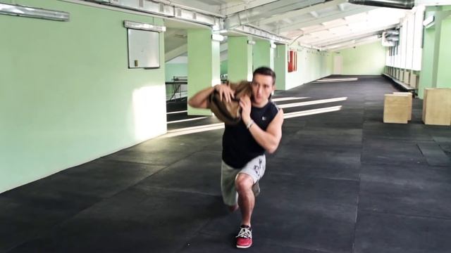 Техника выпадов. Как тренировать ноги дома смотреть онлайн