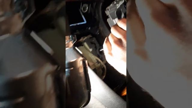 Мерседес В211 Mersedes w211 как снимать ручка селектор (акпп) смотреть онлайн