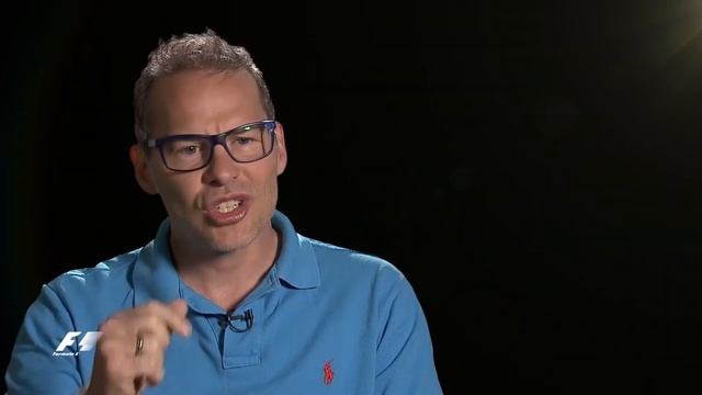 Watching that Jacques Villeneuve F1 videos before you race online смотреть онлайн