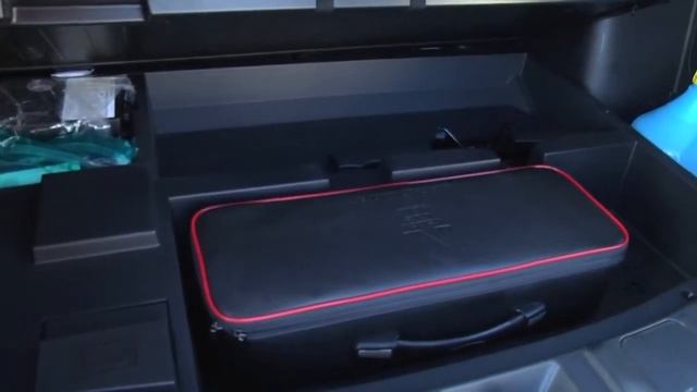 Рассказ Mitsubishi Outlander PHEV смотреть онлайн