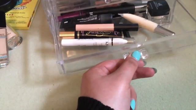 Makeup Purge 2016 Pt 2 Vlog Style смотреть онлайн