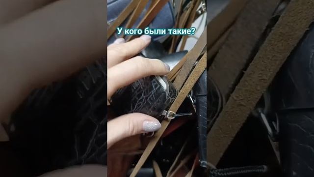 Обзор полки с советскими фотоаппаратами.Проходите и выбирайте. Москва, Ул. Костякова, д. 9#винтаж