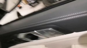 BMW X7 G07 Разбор двери