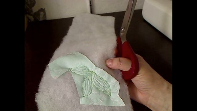 Подарочная сумочка со стегаными мотивами. Свободно ходовая рисунок георгин. смотреть онлайн