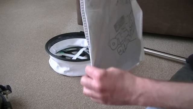 Numatic Hetty Vacuum Cleaner Demonstration & Review смотреть онлайн