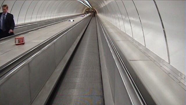 London Underground Waterloo & City and Northern Line (From the Archive #7) смотреть онлайн