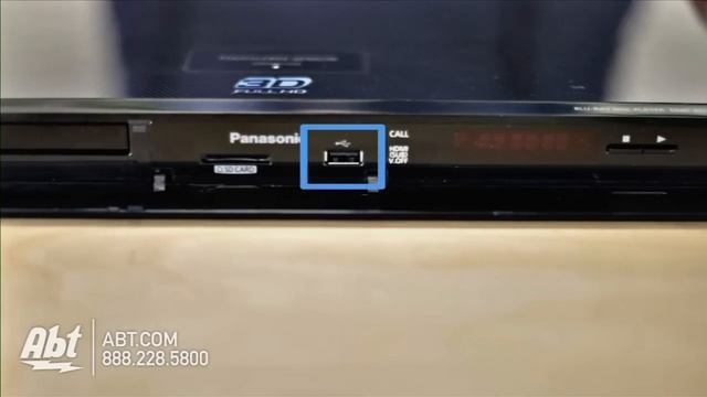 Overview of Panasonic Full HD 3D Blu-Ray Disc Player - DMP-BDT310 смотреть онлайн