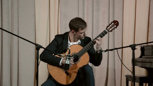 В. Живалевский "Лауро-вальс" Исп. Юрий Нехай смотреть онлайн