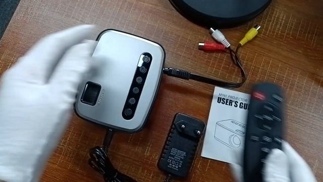 New T20 Mini Portable 1080P USB HD LED Home Media Video Player Cinema Projector смотреть онлайн