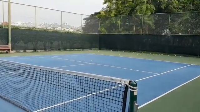 Spinshot Lite Tennis Ball Machine смотреть онлайн