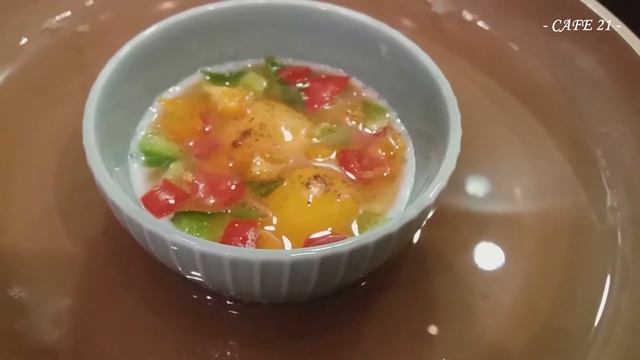 Сварите ЯЙЦА В ФОРМОЧКАХ. Больше не нужно чистить яйца! EGGS IN SHAPES. No more peeling eggs! смотреть онлайн