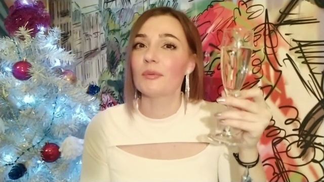 Новогоднее поздравление подписчикам и зрителям.Парфюм на новый год! ??? смотреть онлайн