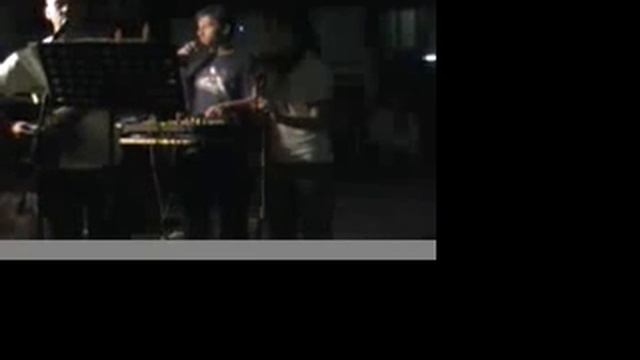 Antonio Adamo canta "Cercami" - Renato Zero смотреть онлайн