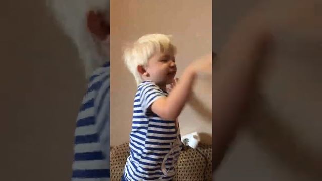 Мы сидели на сиделке… смотреть онлайн