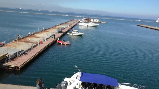 Прогулка на катере вдоль берега Одессы (2021 г)