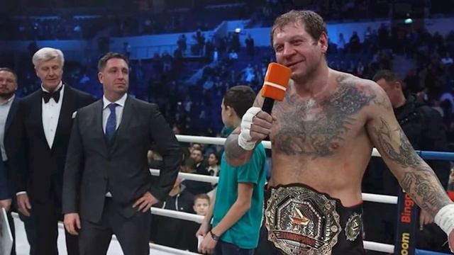 Побратски Федор завалил американца и жестко отозвался об Александре смотреть онлайн