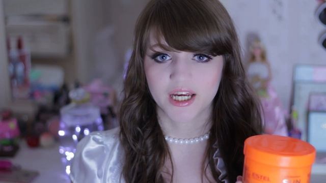 МОЙ УХОД ЗА ВОЛОСАМИ | Мастхевы для непослушных волос смотреть онлайн