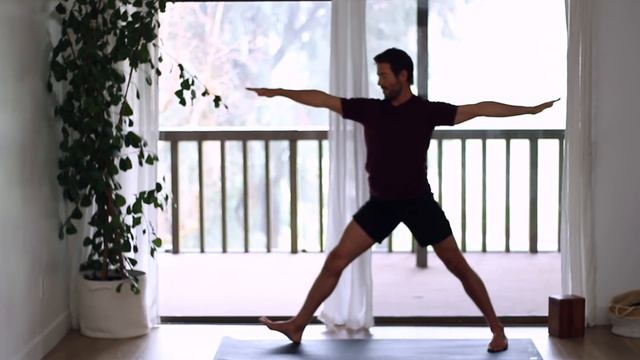 Total Body Burn Power Yoga Workout Flow | Yoga With Tim смотреть онлайн