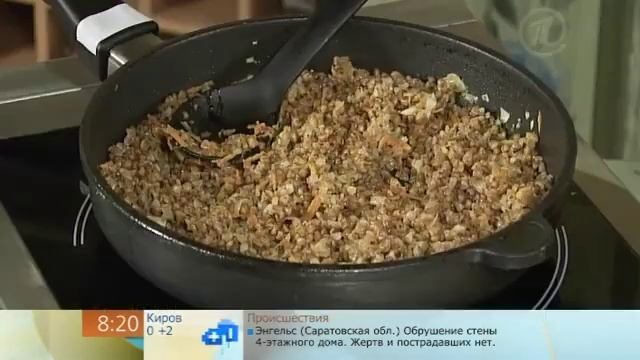 Пирог со свининой и гречкой