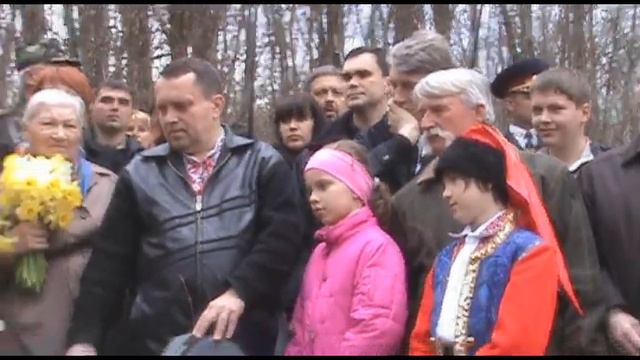 Холодний Яр-2011. Співає Тарас Силенко смотреть онлайн