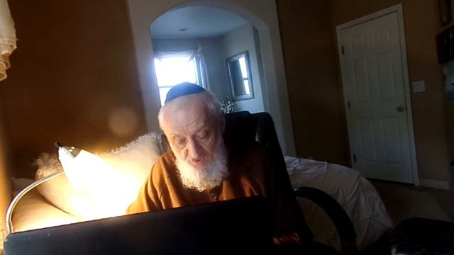 Учитель,вот в синагоге молятся только за евреев а вы за нас неевреев..?(Dima) смотреть онлайн