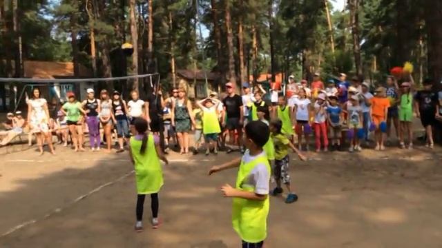 пионербол в лагере Город спорта смотреть онлайн