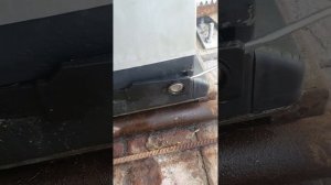 Заклинело замок ручного открывания сдвижных ворот DoorHan