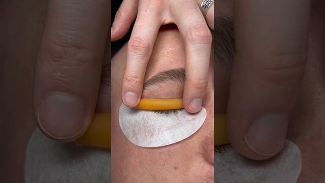 How to Choose the Correct Size Rod/Shield for Lash Lifting Using ELLEEBANA смотреть онлайн