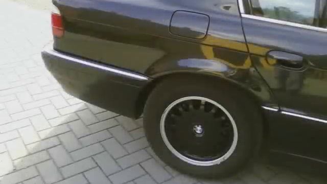 BMW  E38 750IL V12. 326PK. 1995