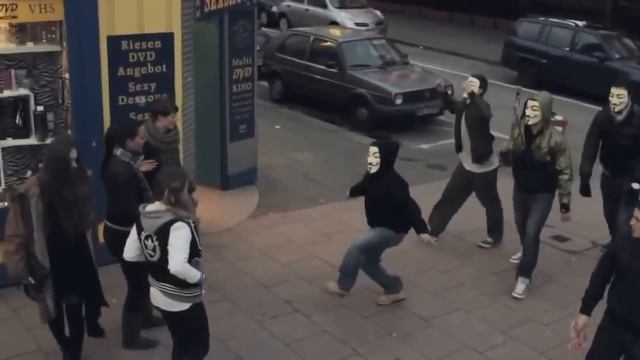 V for Vendetta Mask Dance OFFİCAL VİDEO смотреть онлайн