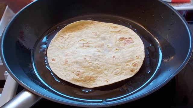 Классическая кесадилья I Classical quesadilla смотреть онлайн