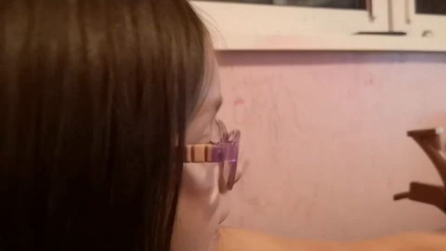 Дети разрисовали стены в комнате смотреть онлайн