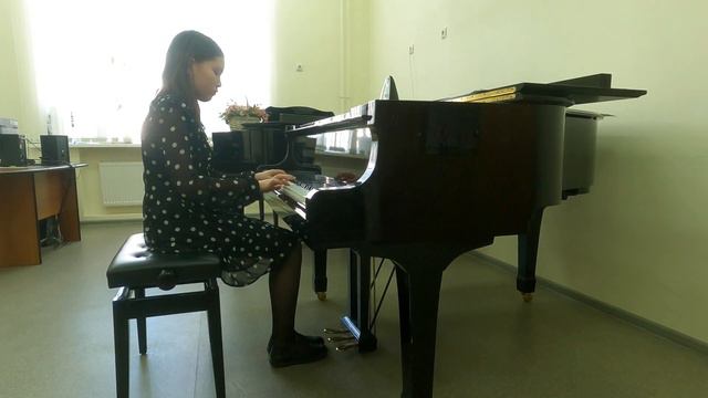 Сахаутдинова Ариана 4 класс, Ф Кулау Сонатина, соч 55 №1 C Dur смотреть онлайн