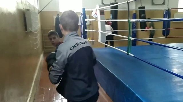 готовимся на чемпионат ПМР по боксу (утренняя тренировка) смотреть онлайн