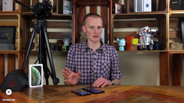 Сравнение iPhone Xs и Asus ROG Phone: у кого престиж длиннее? смотреть онлайн