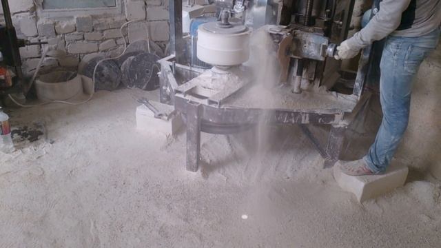 Станок для изготовления гранитных колонн смотреть онлайн