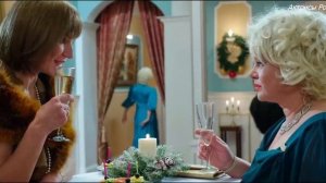 Екатерина Стриженова. Открытое декольте